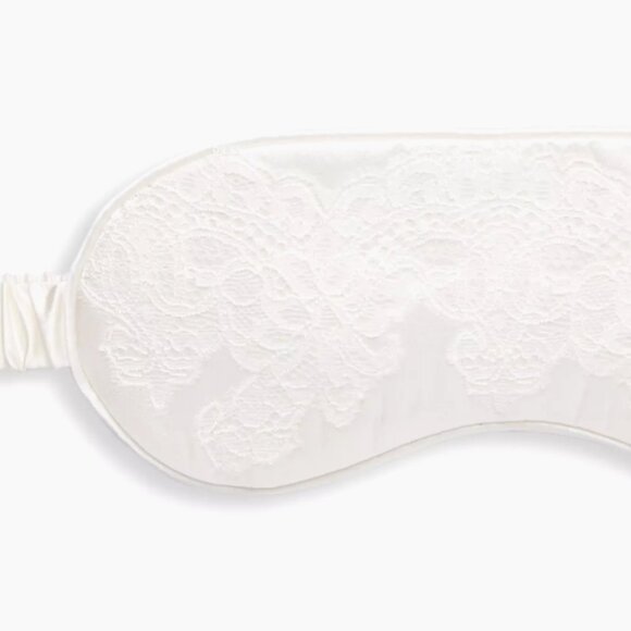 Agent Provocateur Amelea Silk & Lace Eyemask - Picture 1 of 2
